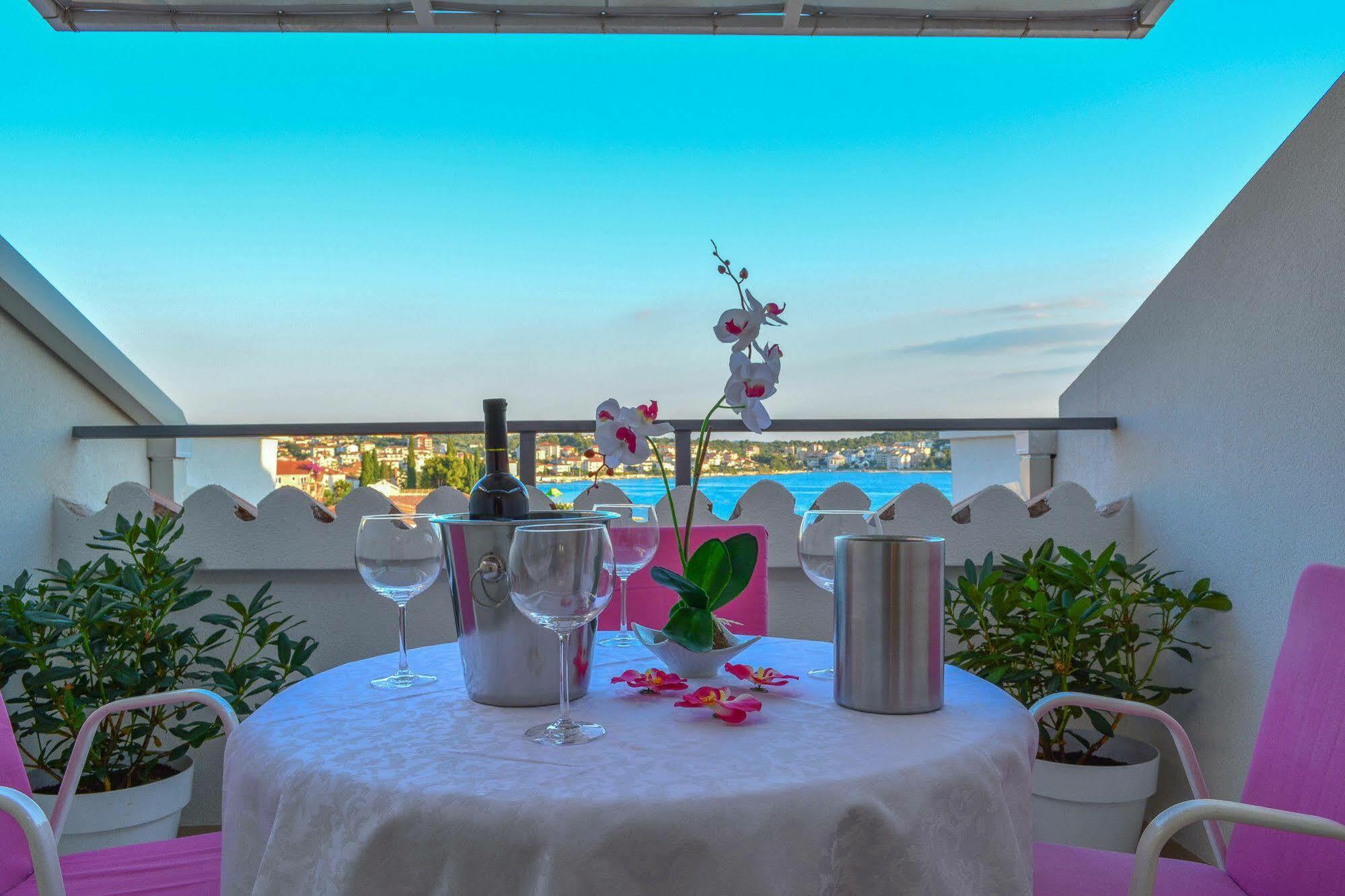Luxury Apartments Villa Tea Trogir Exterior photo